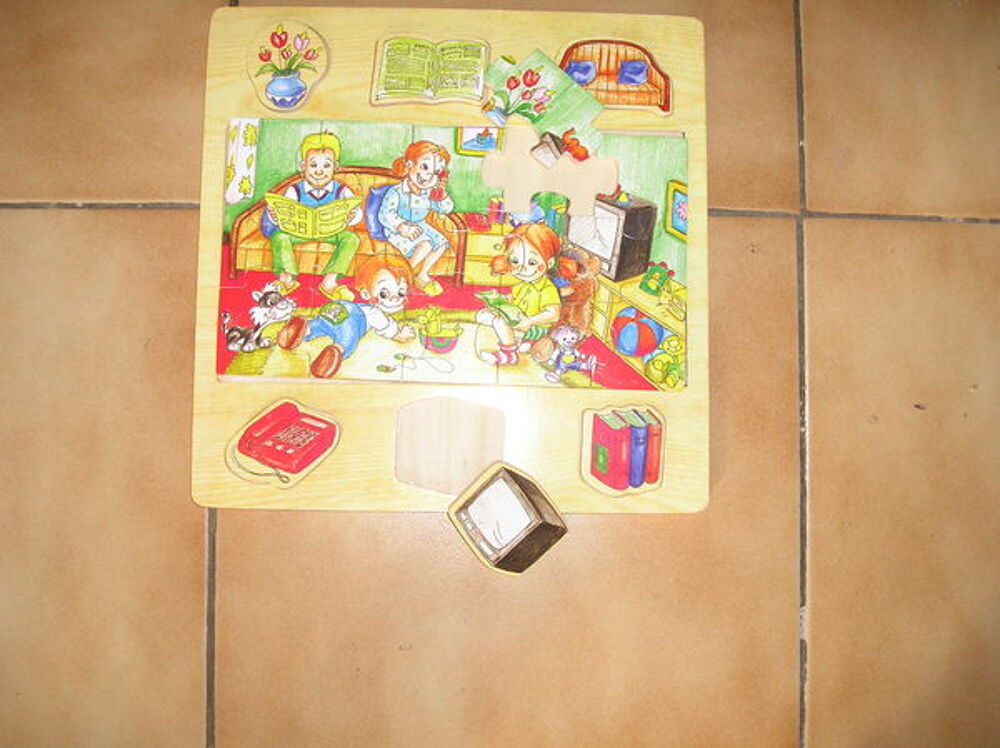 Puzzle en bois de luxe
Jeux / jouets