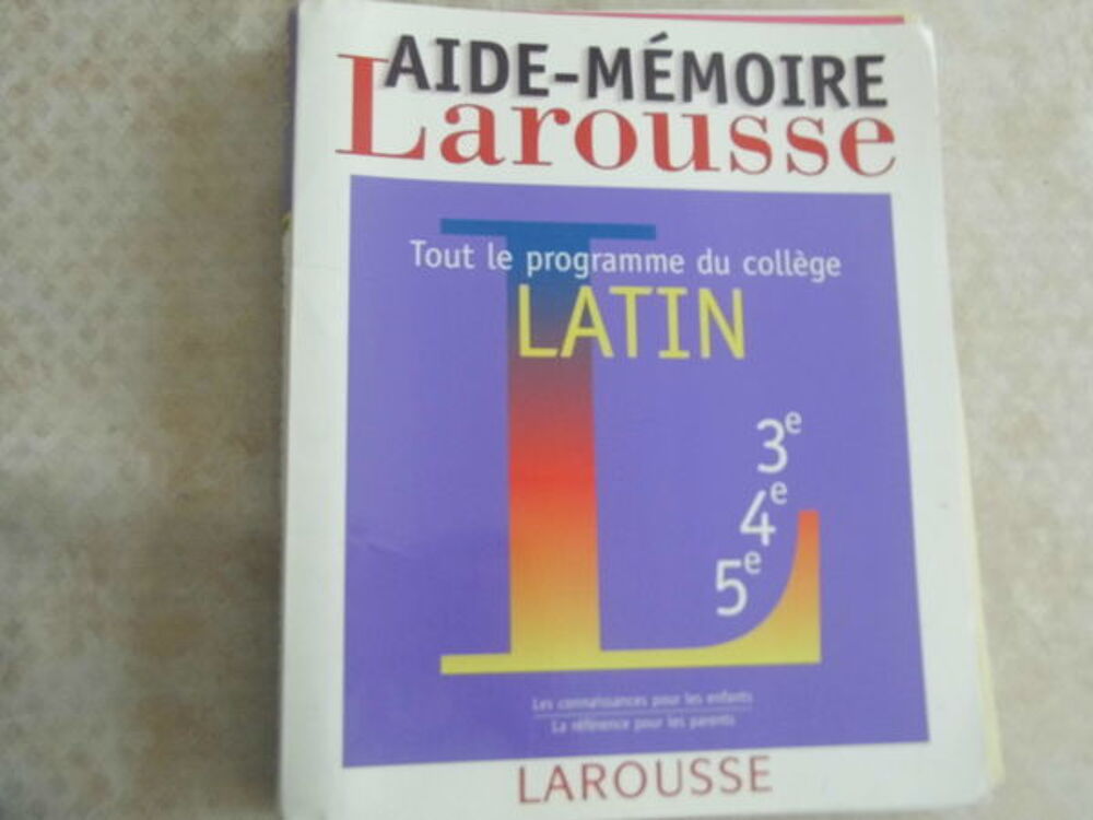 Aide-m&eacute;moire Latin Livres et BD