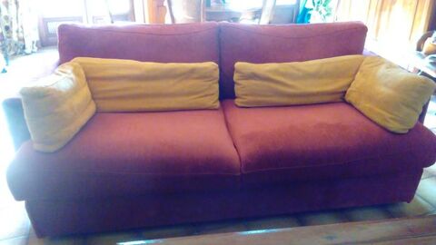 canap trois places 300 Nantes (44)