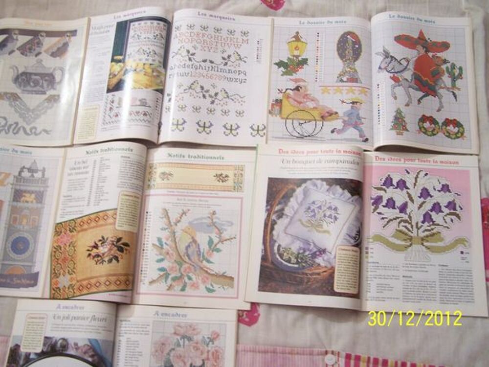 5 MAGASINES PLAISIR DU POINT DE CROIX Livres et BD