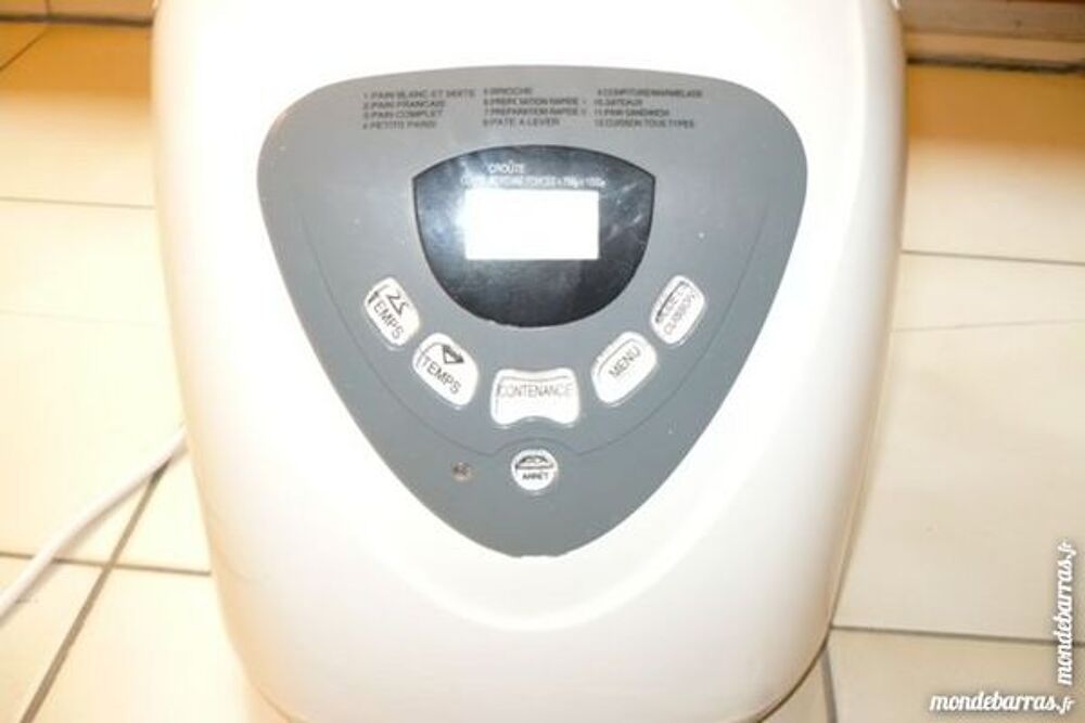 MACHINE A PAIN XBM 838 Electroménager