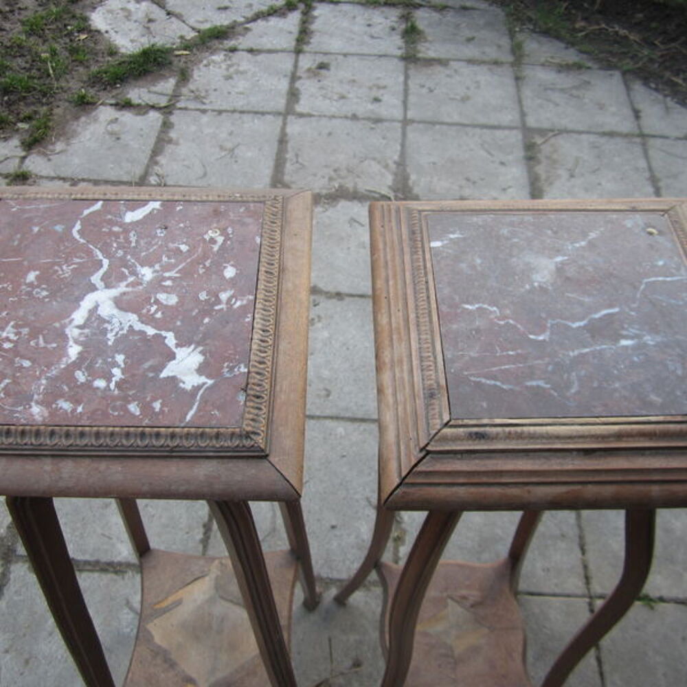 gu&eacute;ridons en bois et marbre Meubles