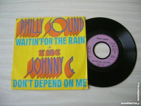 45 TOURS PHILLY SOUND/THE FANTASTIC JOHNNY C FUNK 33 Nantes (44)