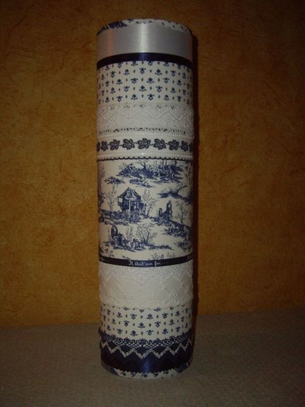 Lampe verticale cylindrique Provence bleu marine Décoration