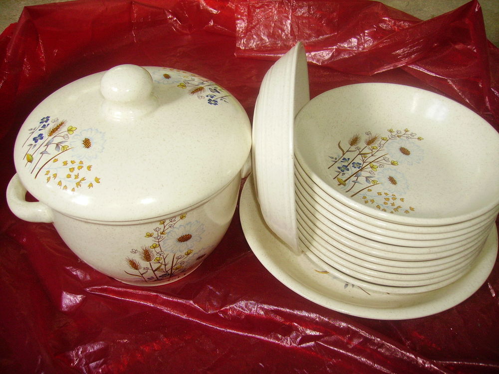 vaisselle de l'atelier d'art de Luneville Décoration