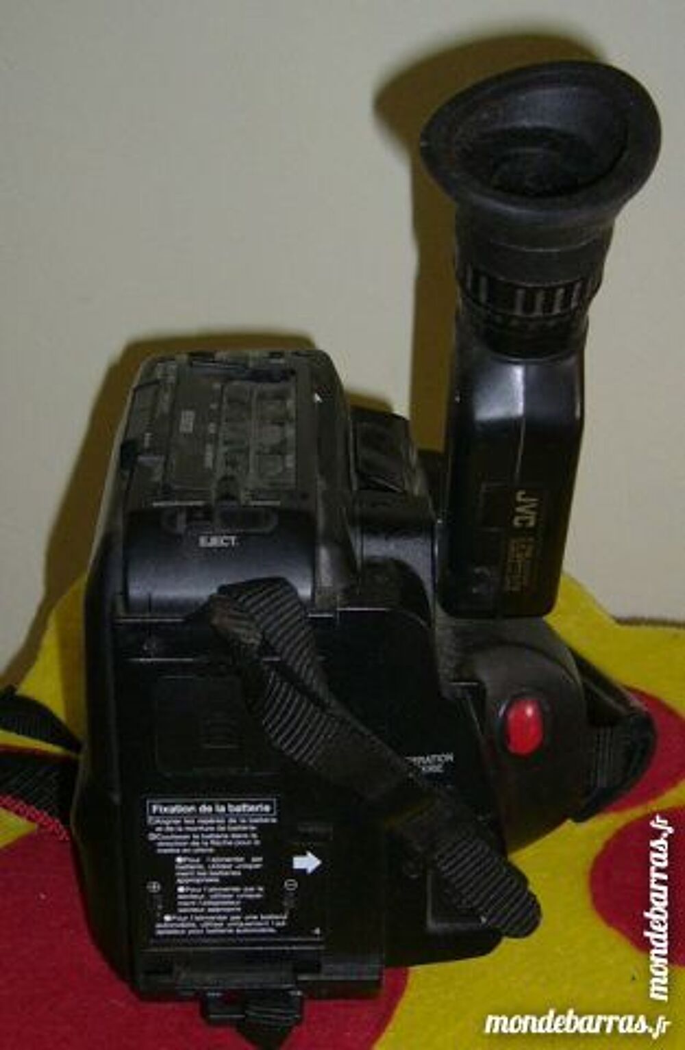 camescope VHSC JVC AX15 &agrave; r&eacute;parer Photos/Video/TV