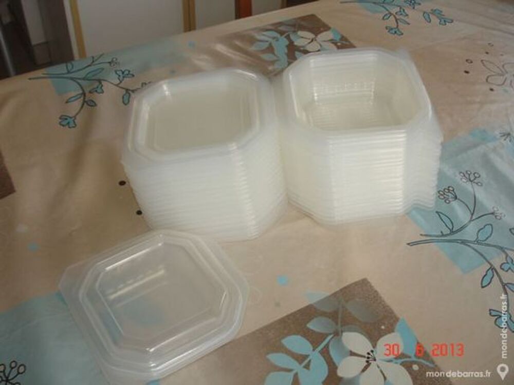 Lot boites plastiques fermables Cuisine