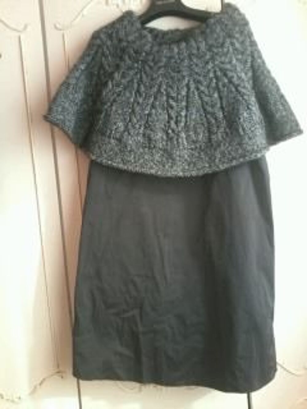 robe neuve HACHE taille 42 Italy forme orginale Vêtements