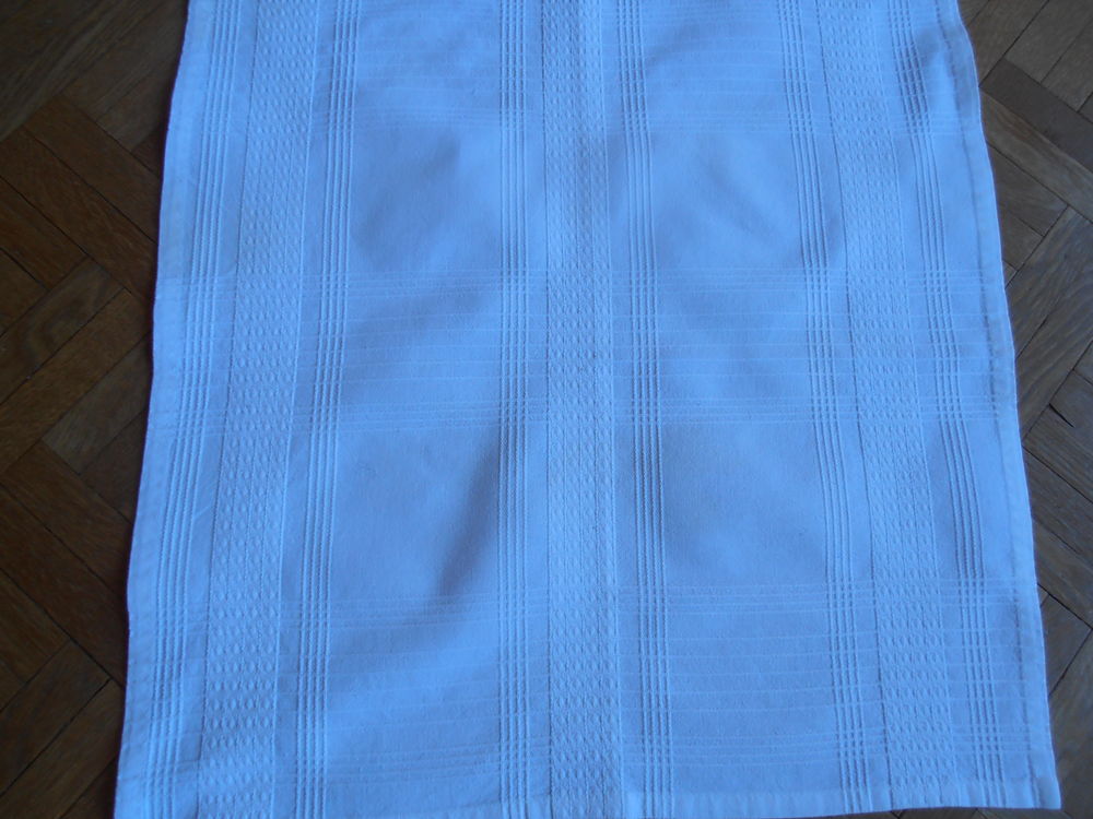 Serviette nervur&eacute;e blanche (79) Cuisine