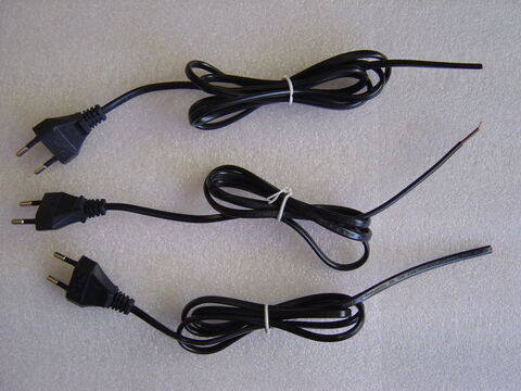 Cordon d'alimentation lectrique 230V 2,5A 2 ples 1 Boisset-et-Gaujac (30)