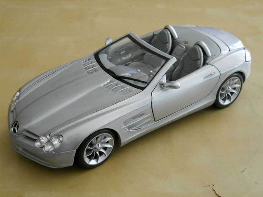 Mercedes Vision SLR Concept spider 1/18 Maisto 