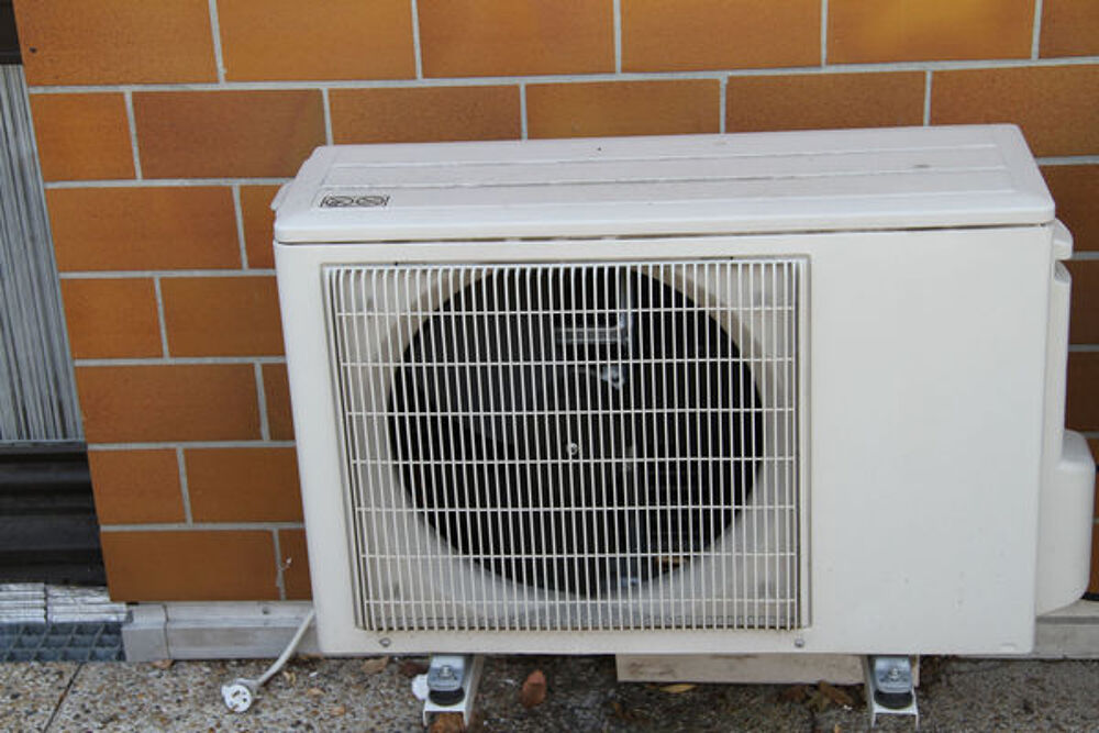 CLIMATISEUR MITSUBISHI Electroménager