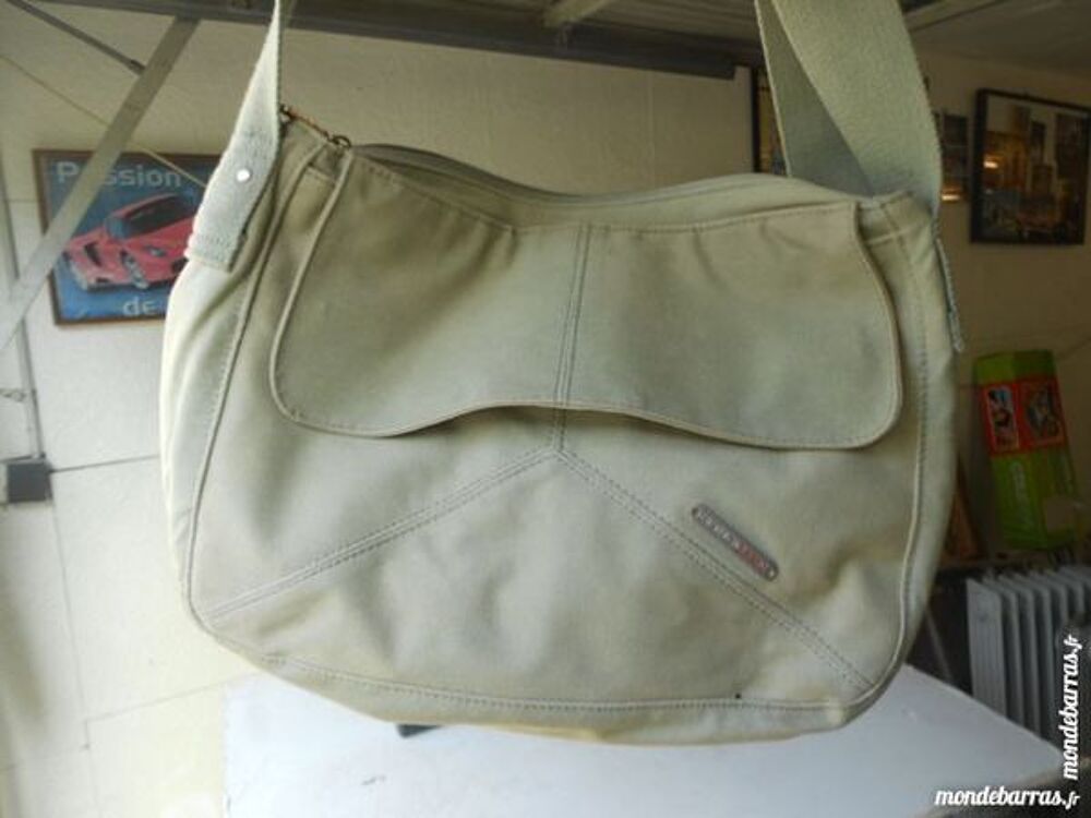 SAC A MAINS POUR FEMMES Maroquinerie