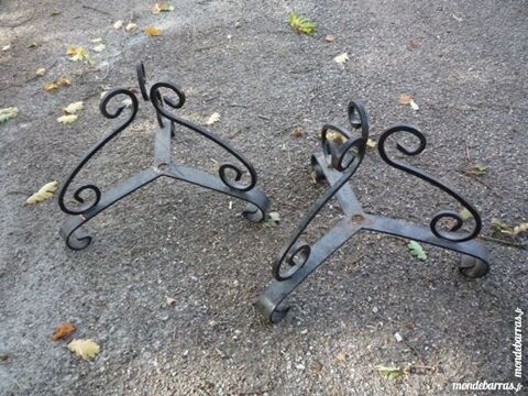 Porte parasol en fer forg 25 Castres (81)