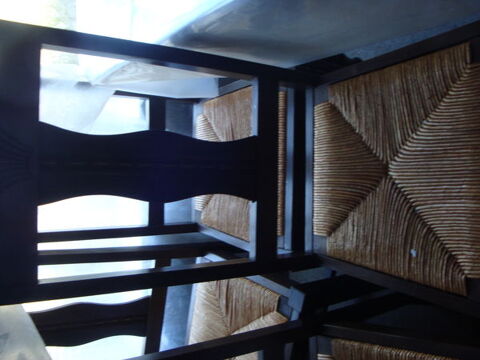 table style basque 450 Saint-tienne-des-Oullires (69)