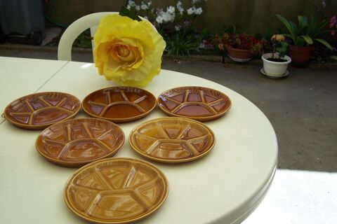 ASSIETTES A FONDUE 6 Mourenx (64)