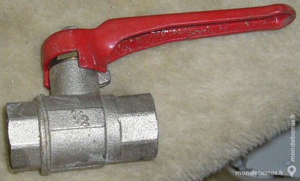 Robinet ou vanne d'arret 1/2 neuf Bricolage