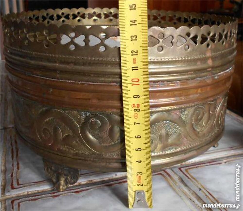 coupe marocaine en m&eacute;tal Décoration