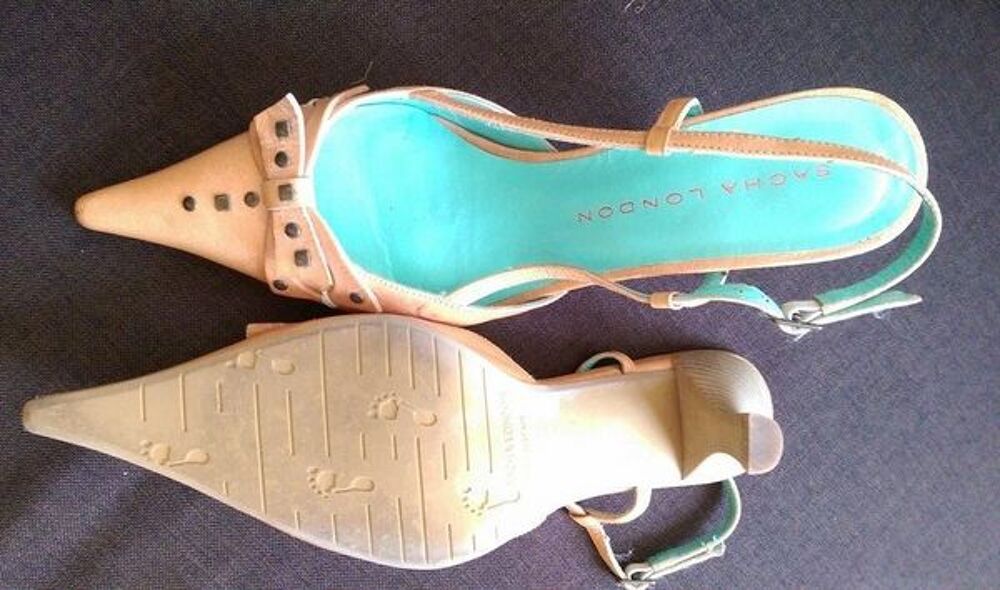 CHAUSSURES NEUVE cuir SACHA LONDON T38
Chaussures
