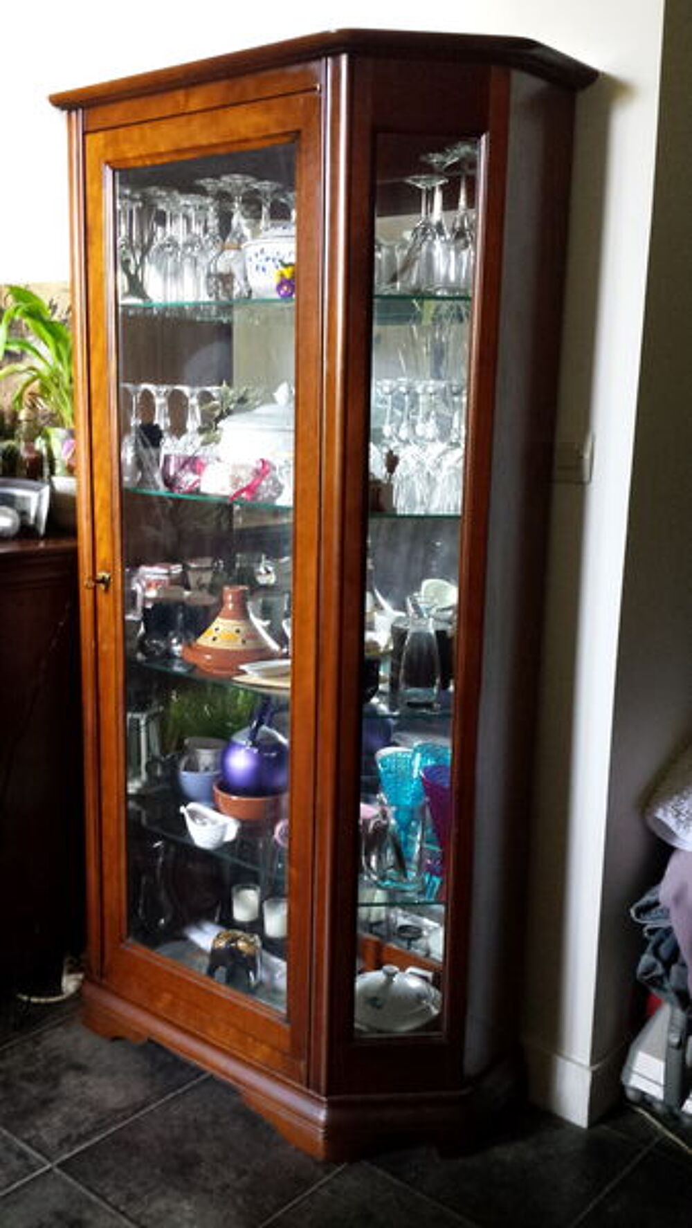 Vitrine en merisier, style Louis Philippe Meubles