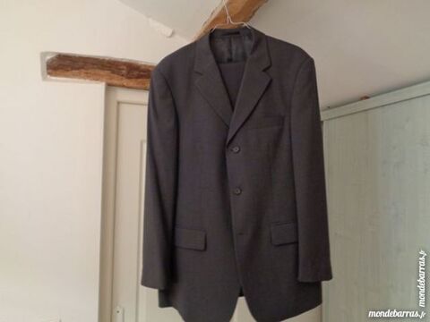 costume 30 Les Verchers-sur-Layon (49)