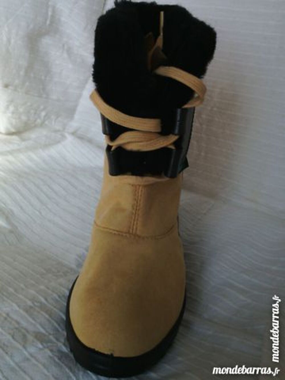 Bottines daim fourr&eacute;es pure laine vierge ROMIKA Chaussures