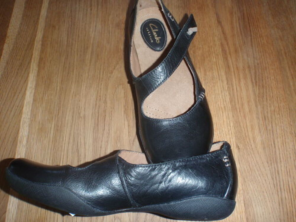 Ballerine CLARKS CUIR Chaussures