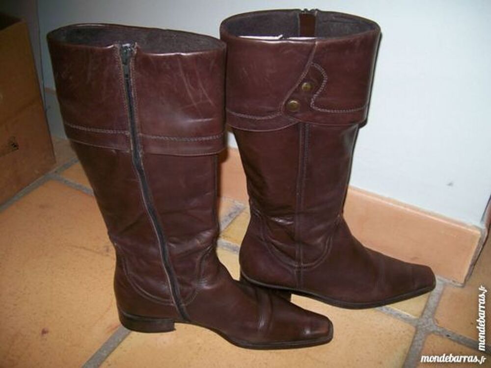 BOTTES CUIR MARRON Chaussures