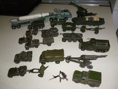 COLLECTION VEHICULES MILITAIRES DINKY TOYS 1 Volstroff (57)