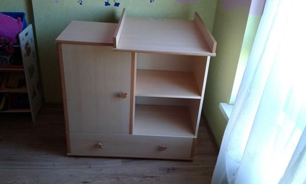 chambre &eacute;volutive 0-6ans lit,armoire,commode,plan a langer Mobilier enfants