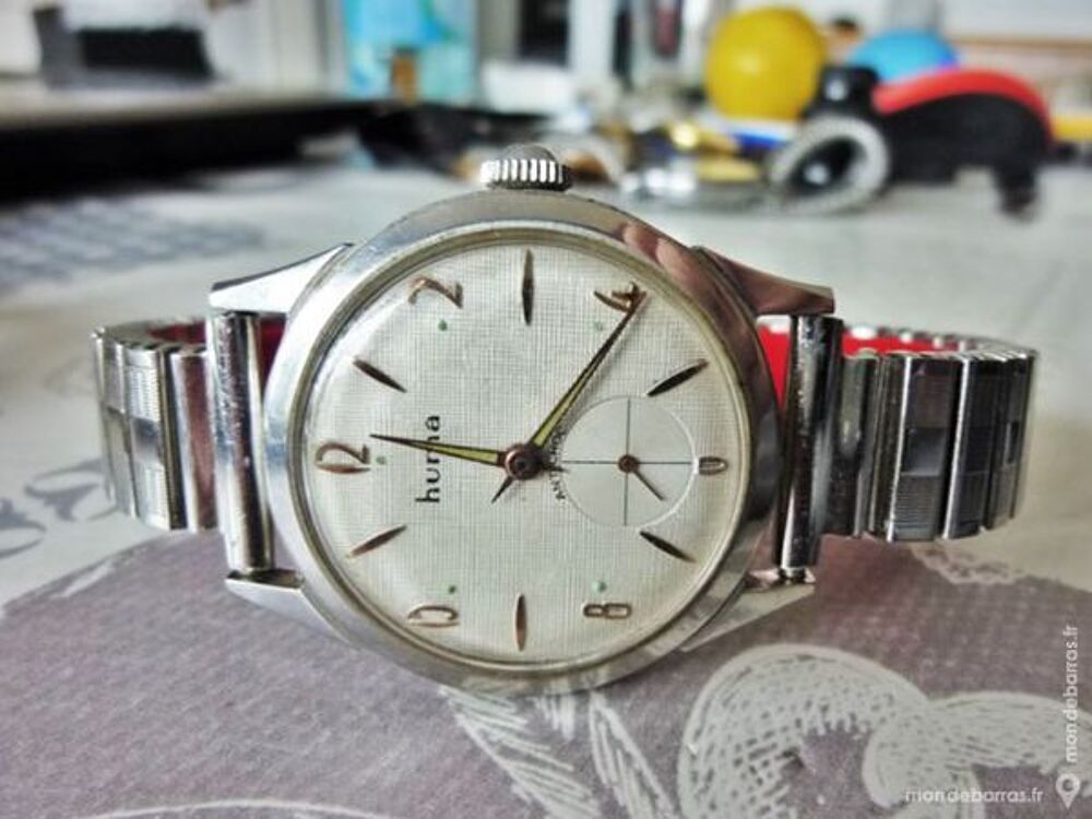 HUMA montre m&eacute;canique 1965 MEC0005 Bijoux et montres