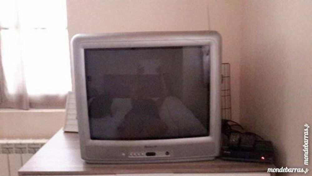 t&eacute;l&eacute;viseur 51 cm Photos/Video/TV