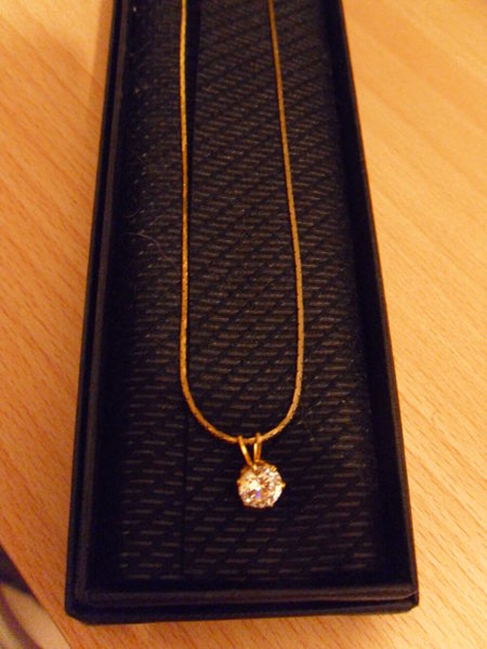 Pendentif Zircon-Brillant 1 Carat + Chaine pl Or Bijoux et montres
