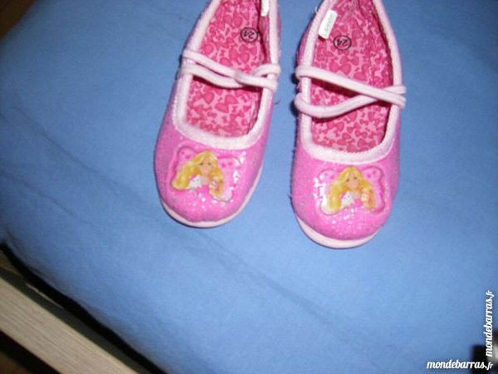 pantoufles fille 24 neuve Chaussures