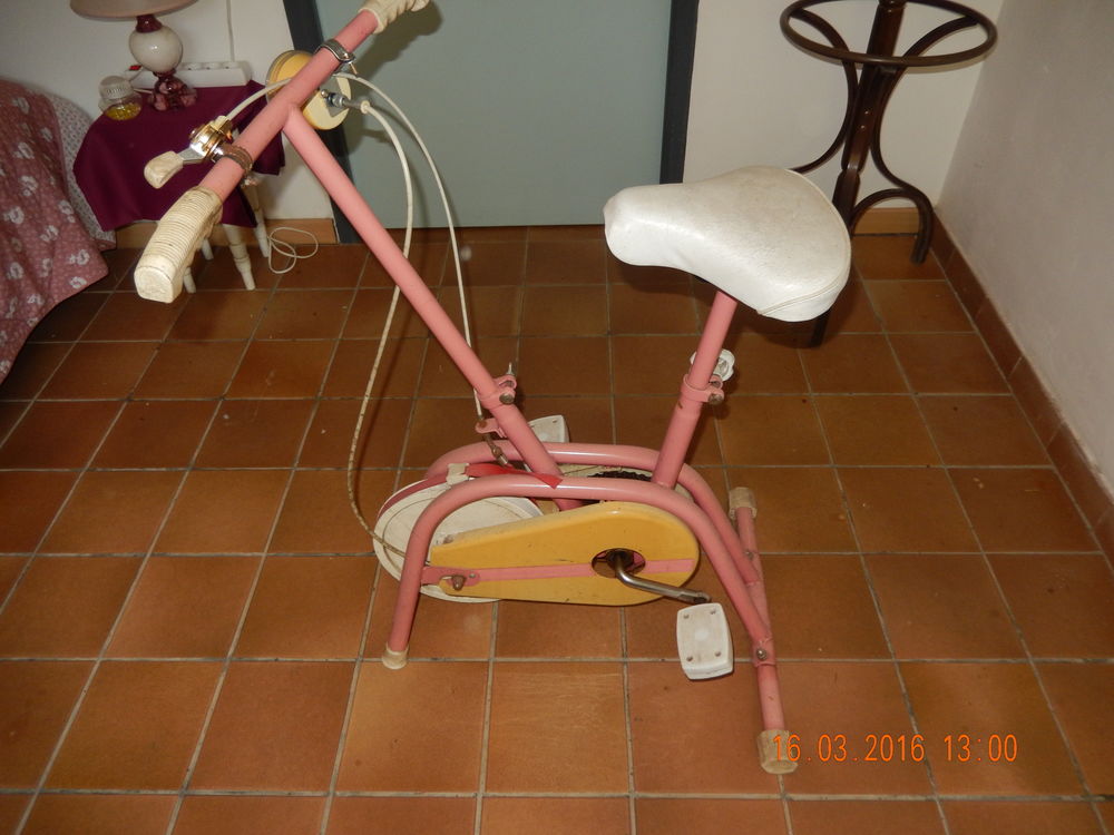 v&eacute;lo d'appartement Sports