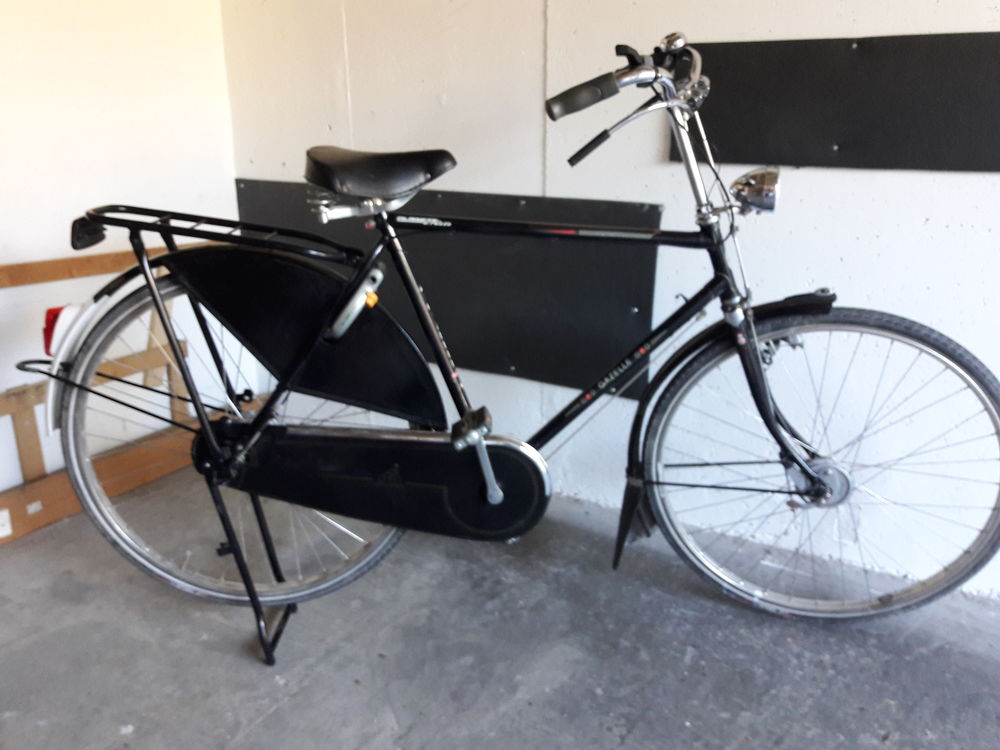 LE v&eacute;lo hollandais Vélos