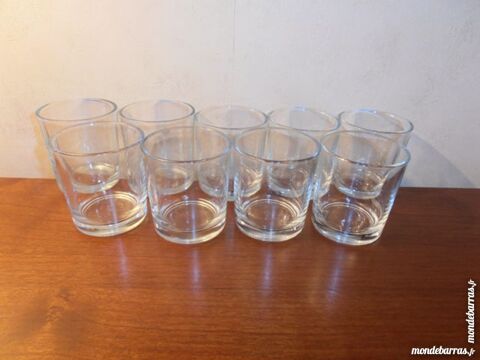 Verres droits (75) 4 Tours (37)