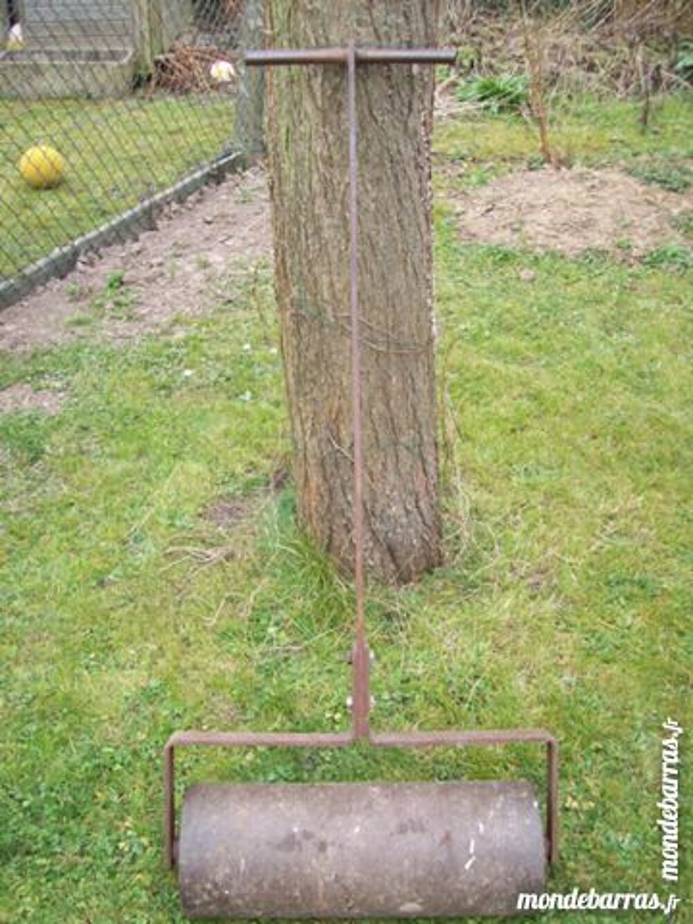 LOCATION ROULEAU DE JARDIN POUR GAZON OU AUTRES Jardin
