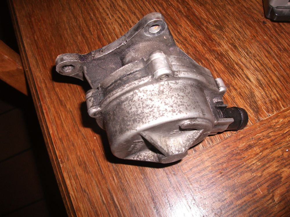 pompe a vide pour voiture Renault 1.9l Bricolage