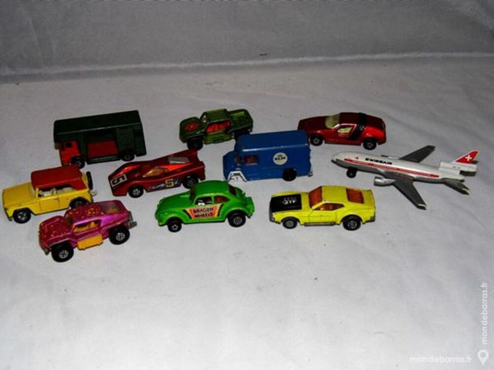 Jouet ancien 9 voitures 1 avion matchbox lesney Jeux / jouets