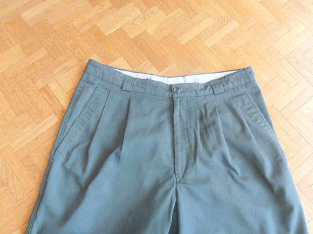 Bermuda kaki (77) Vêtements