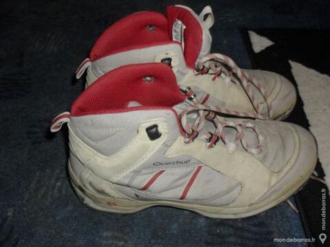 basket  quechua enfants pointure 33 très bon  état 5 Cachan (94)