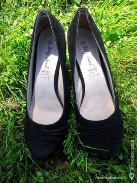 belle paire de chaussure femme 10 Jezainville (54)