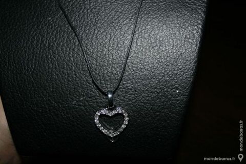 collier pendentif coeur 4 Houppeville (76)