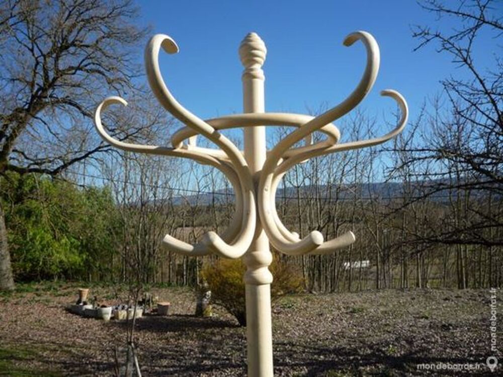 Porte manteau ancien sur pied perroquet Meubles