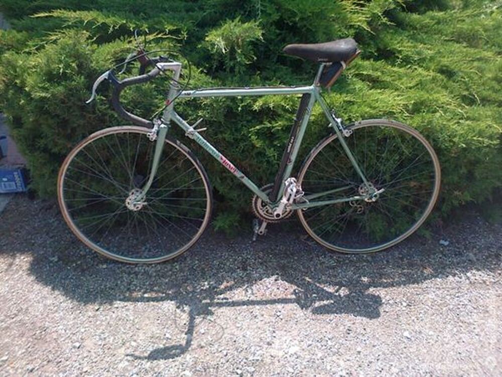 UN V&Eacute;LO POUR TOUS Vélos