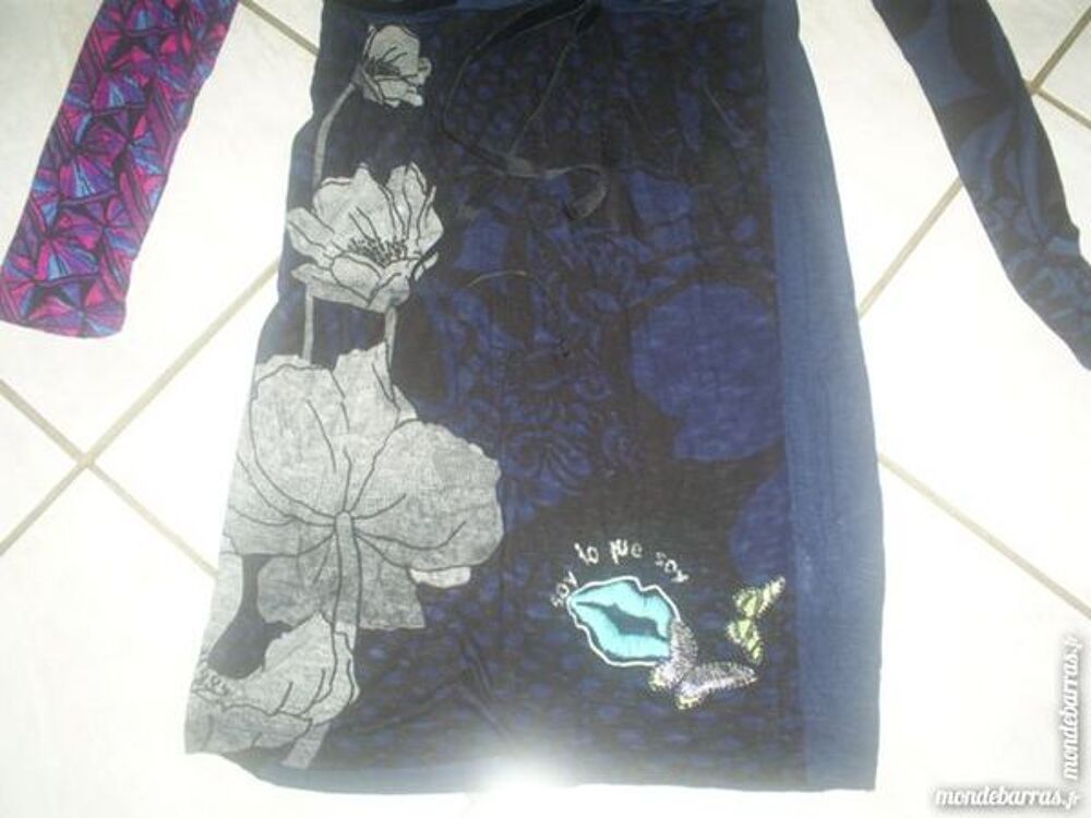 Robe DESIGUAL Taille M Vêtements