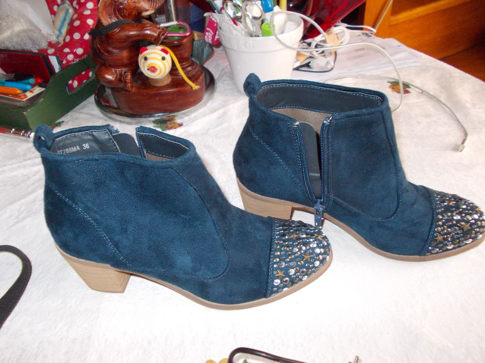 bottes n daim Chaussures