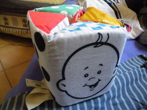 cube multiactivite en mousse 3 Viriat (01)