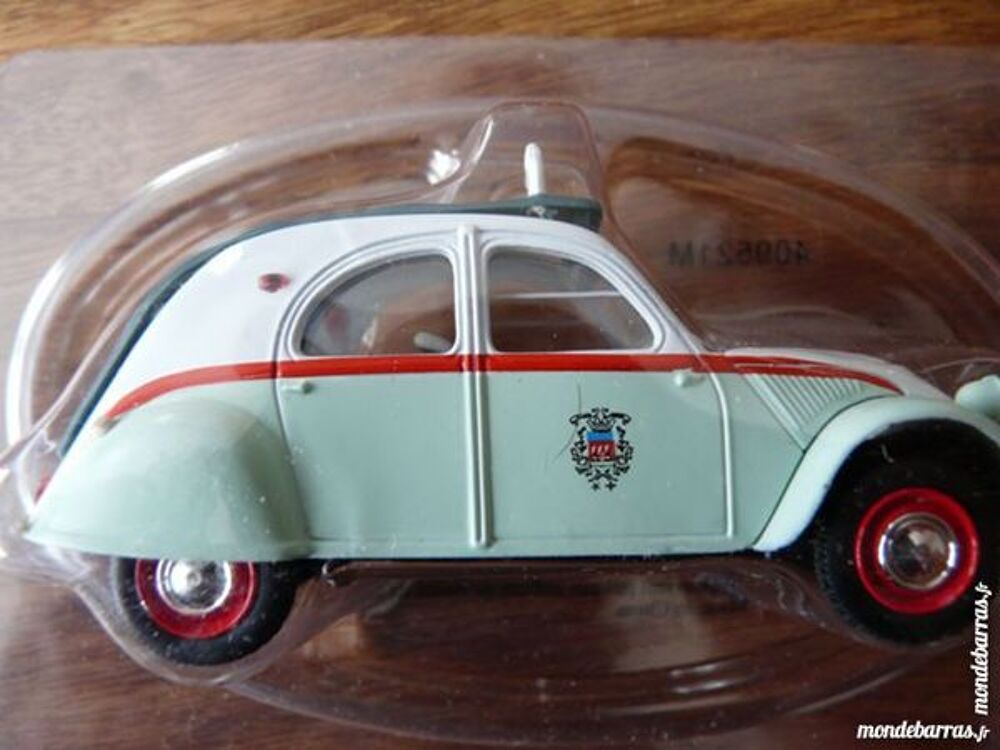 3 MODELES DE 2 CV NOREV Jeux / jouets